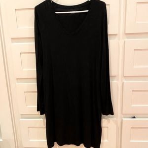 Daily Ritual black v-neck, long sleeved jersey dress. NWOT.